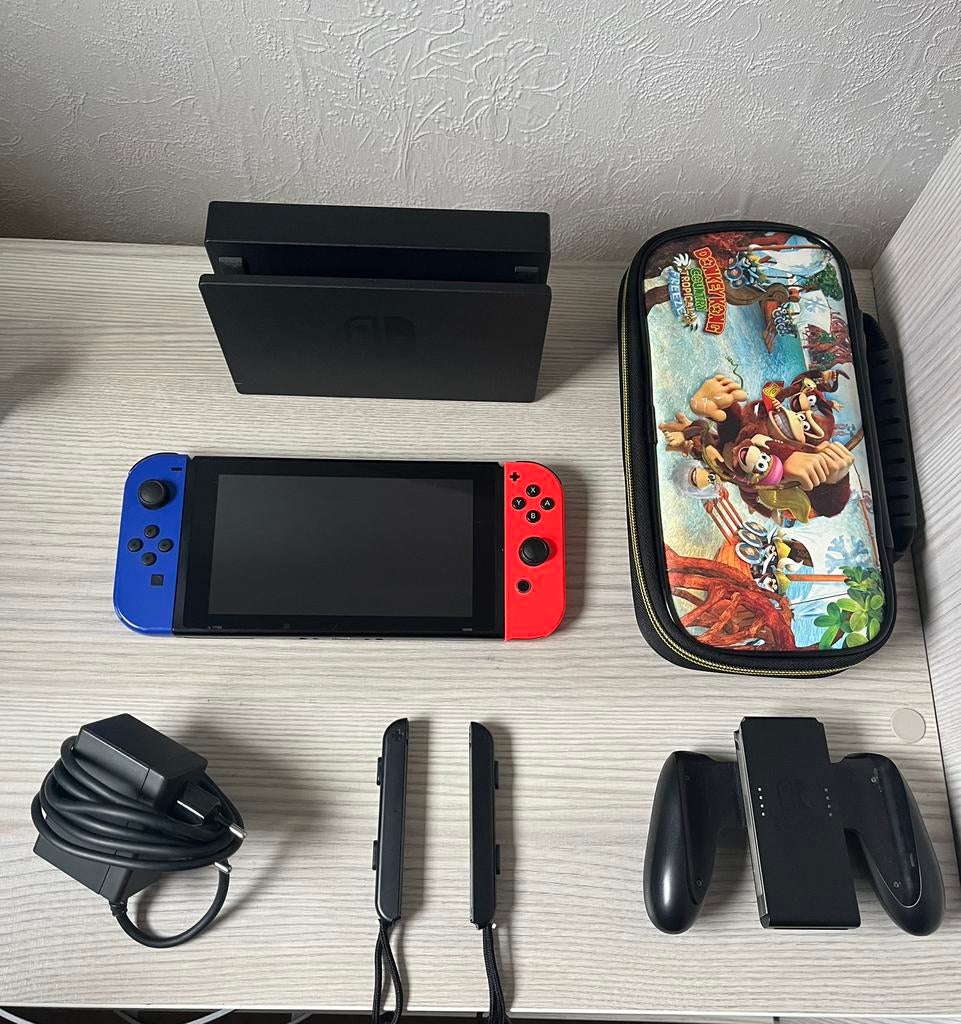 Nintendo Switch V1, Games en Spelcomputers, Spelcomputers | Nintendo Switch, Ophalen, Zo goed als nieuw, Switch Original