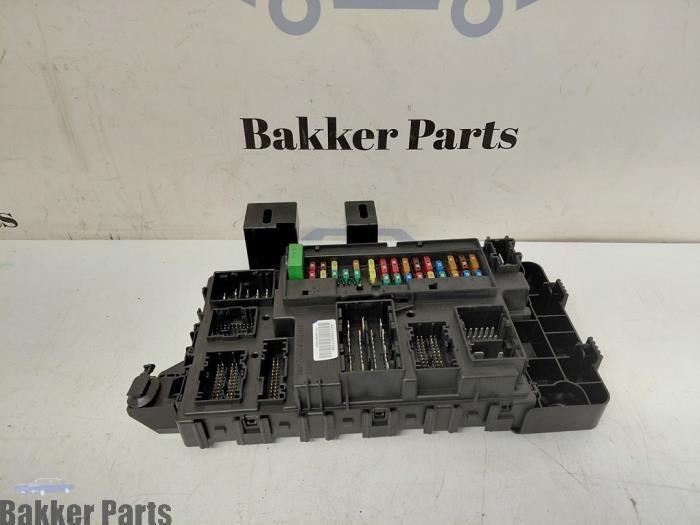 Zekeringkast van een Ford Usa Mustang, Auto-onderdelen, Elektronica en Kabels, Amerikaanse onderdelen, Gebruikt, 3 maanden garantie