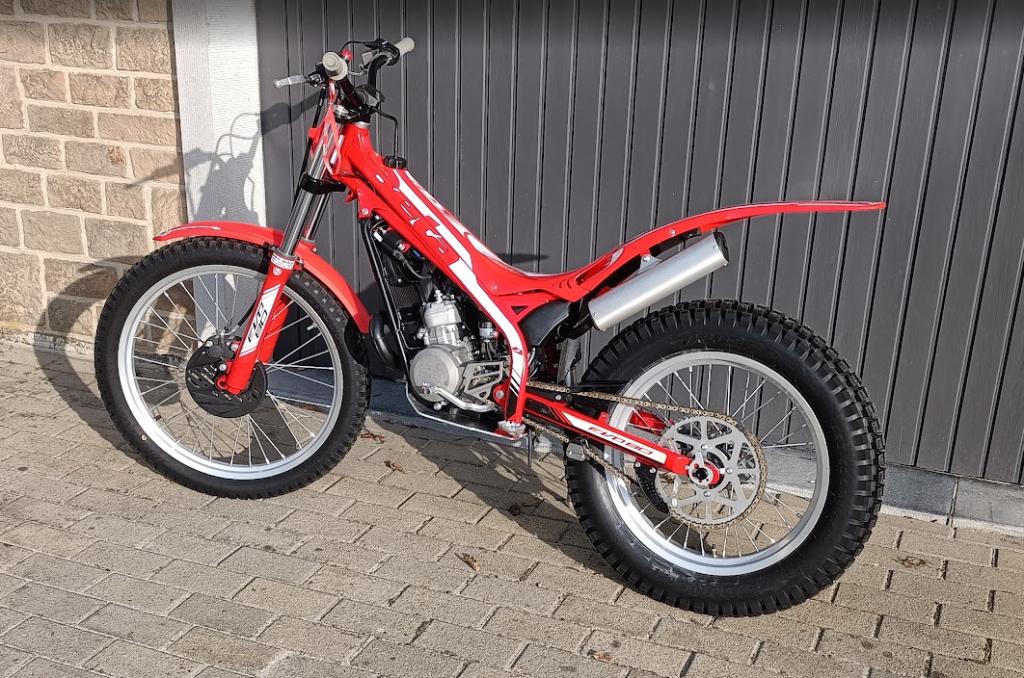 Moto Trial BETA 80cc grand cadre / Enfant - Ado, Enlèvement, 1 cylindre, Jusqu'à 11 kW