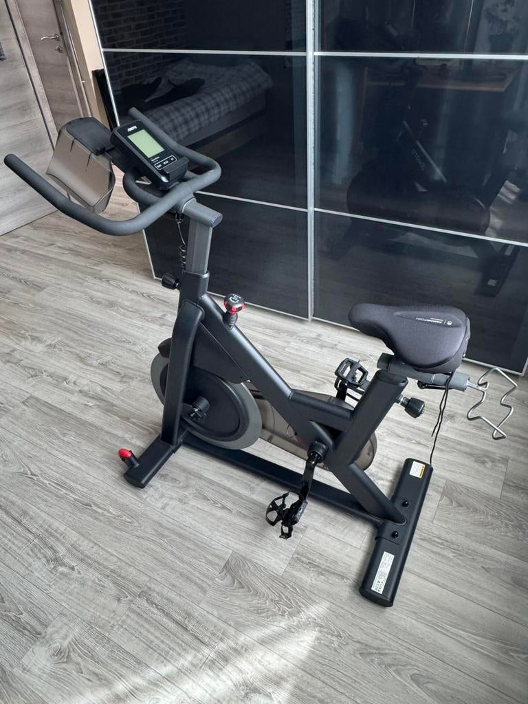 Vélo appartement, Sports & Fitness, Appareils de fitness, Neuf, Jambes, Enlèvement, Vélo d'appartement