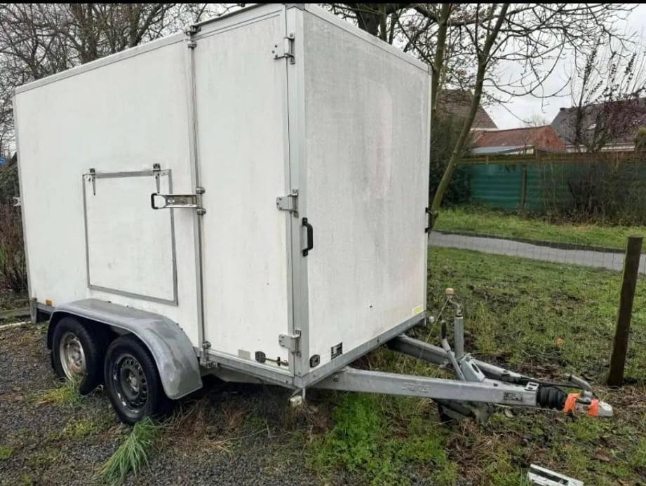 Groupe Diesel 40 kVA Insonorisé sur Remorque Tandem, Autos : Divers, Remorques, Comme neuf, Enlèvement