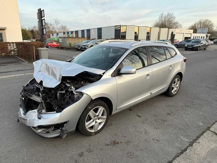 RENAULT - 2016 - MEGANE - Personenauto, Auto's, Renault, Bedrijf, Mégane, Diesel, Euro 6, Overige carrosserie, Handgeschakeld