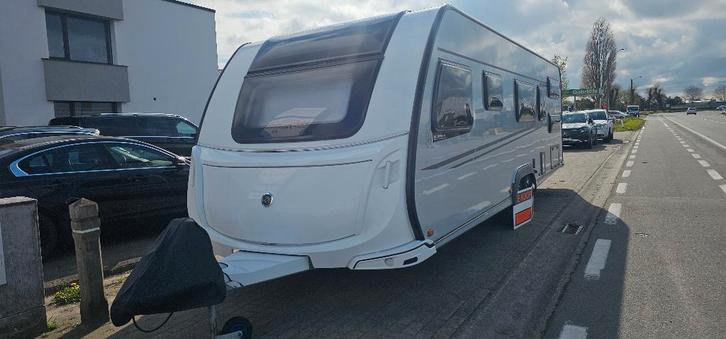 Knaus Tabbert 750UFK Scandinavian Selection, Caravans en Kamperen, Caravans, Bedrijf, tot en met 6, 2000 kg en meer, Rondzit, Knaus