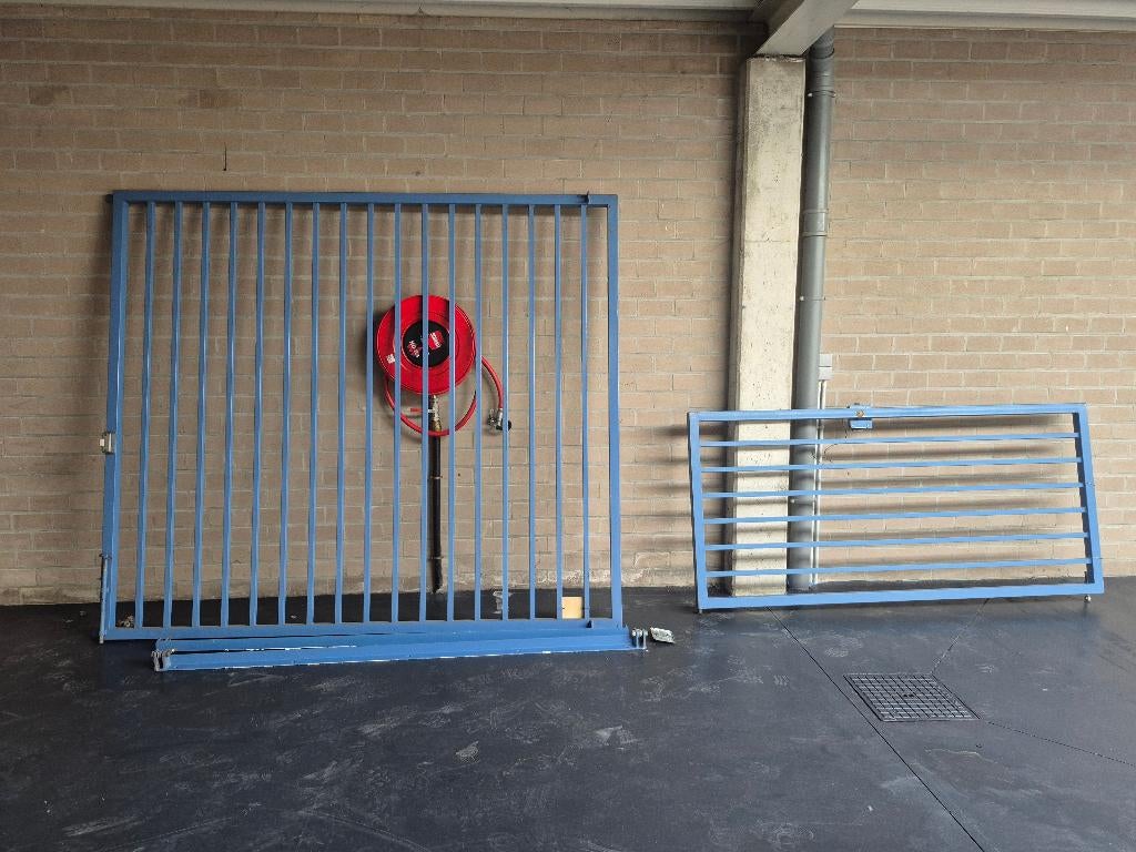 Sterke ijzeren poort, Tuin en Terras, Tuinhekken en Hekwerk, Ophalen, Met poort, Gebruikt, Spijlenhekwerk