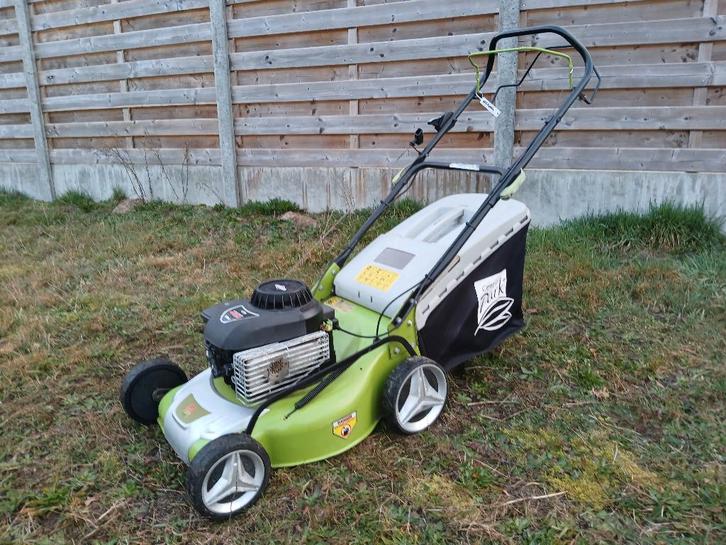 Grasmaaier zelftrekker, Jardin & Terrasse, Tondeuses à gazon, Comme neuf, Tondeuses à gazon à essence, Tondeuse rotative, Sac de ramassage