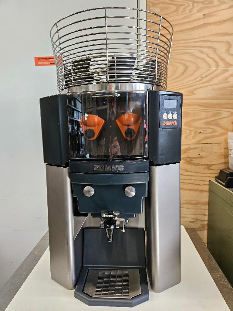 Sinaasappelpers Zummo Z14 Nature volautomaat, Ophalen of Verzenden, Zo goed als nieuw, Elektrisch, Citruspers