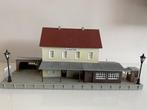 HO Piko 61820 station Burgstein (775), Gelijkstroom, Brug, Tunnel of Gebouw, Zo goed als nieuw, Piko