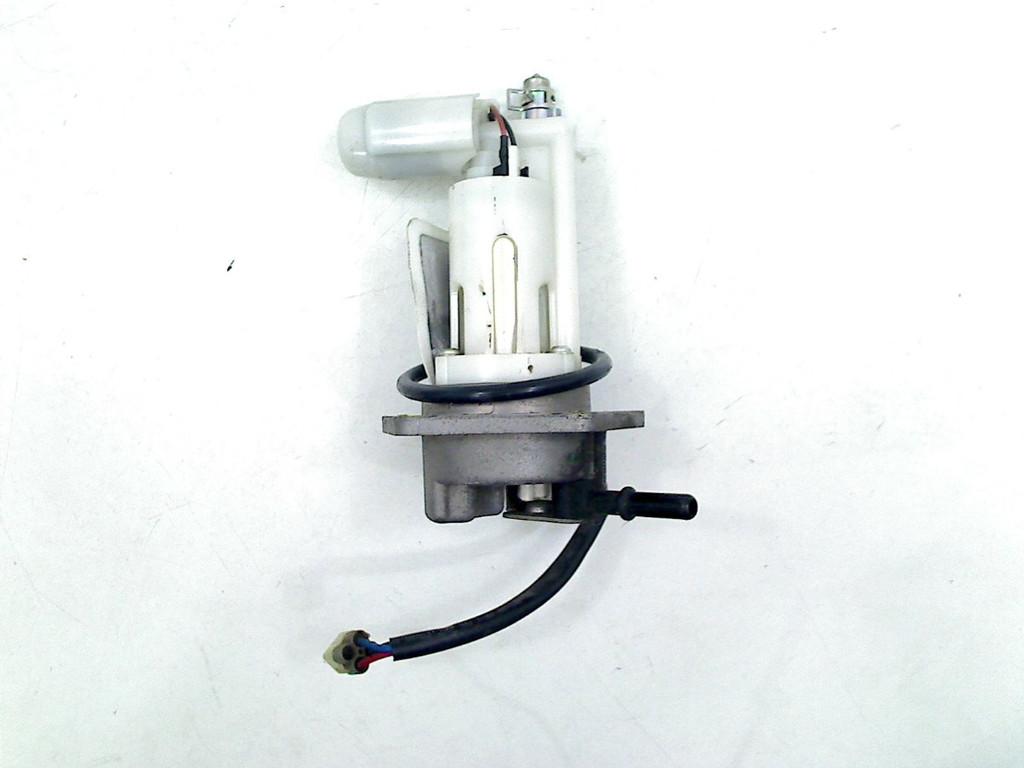 POMPE CARBURANT C ER-6 2009-2011 (ER6 ER-6F ER-6N EX650), Motos, Dhr. S. di Majo, Utilisé, Info@cama-motorparts.nl, P.J. Troelstraweg 8 8
3144 CX  MAASSLUIS, NL