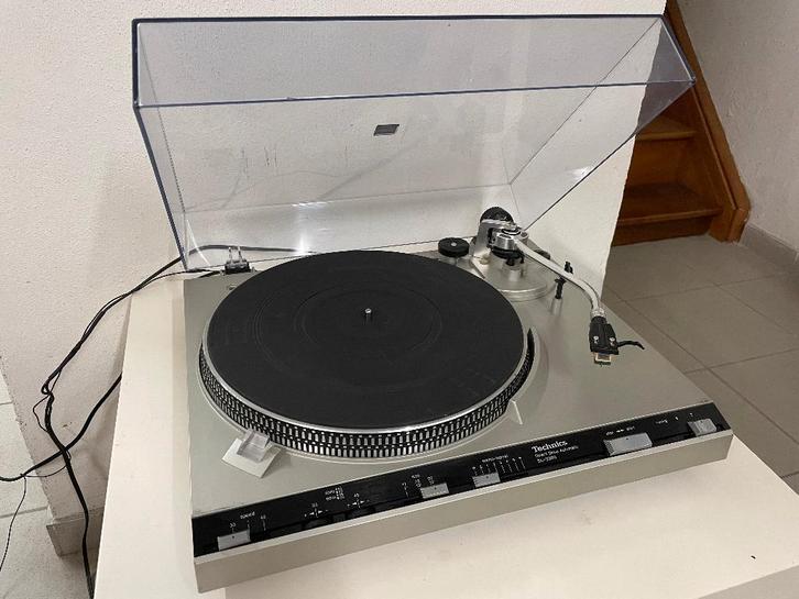 Technics SL3300, TV, Hi-fi & Vidéo, Tourne-disques, Reconditionné, Tourne-disque, Technics, Réglage pitch, Automatique, Enlèvement