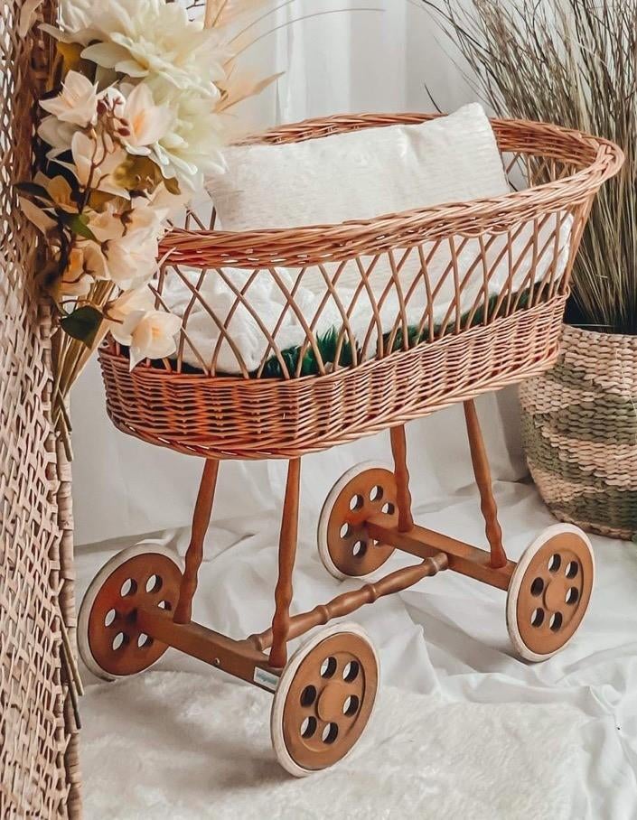 Oude wieg van riet en hout, Enfants & Bébés, Berceaux & Lits, Utilisé, Berceau, Enlèvement