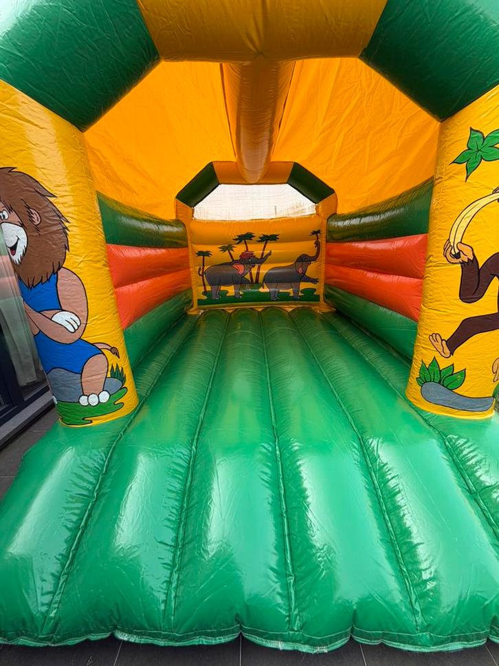 Château gonflable à vendre, Hobby & Loisirs créatifs, Articles de fête | Location, Comme neuf, Enlèvement