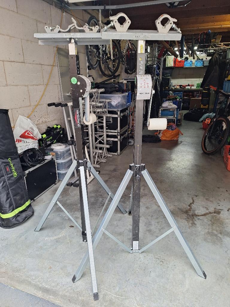 te koop duratruss wind up statieven, Ophalen, Gebruikt, Licht