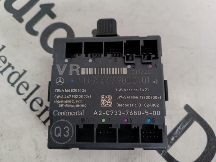 Module verrouillage central des portes d'un Mercedes Vito, 3 mois de garantie, Utilisé, -, -