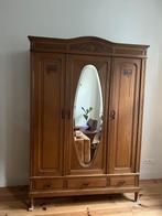Garde-robe  art nouveau/art déco, Enlèvement
