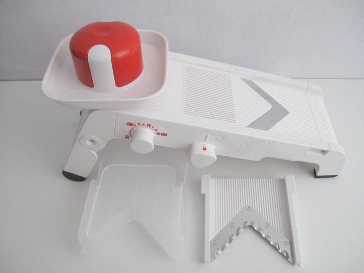 Tupperware™ « MandoChef » Mandoline, Huis en Inrichting, Keuken | Tupperware, Nieuw, Overige typen, Wit, Rood, Verzenden