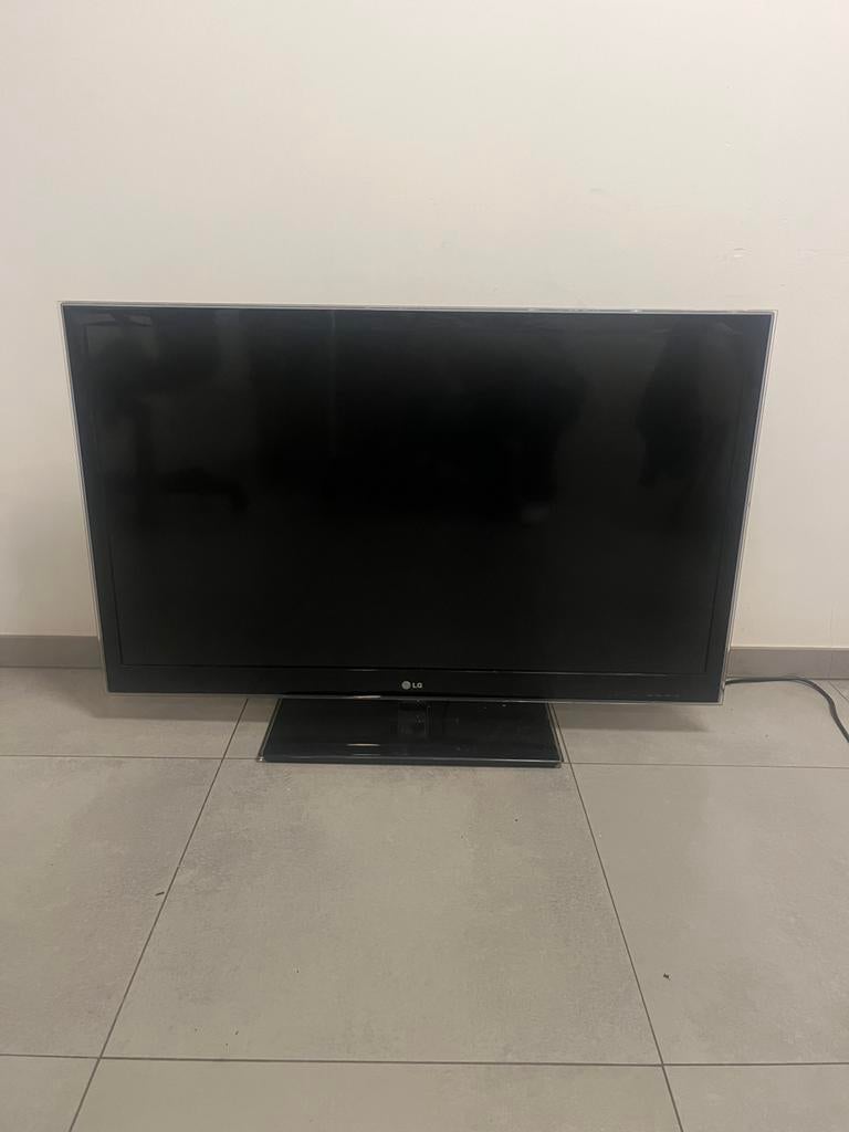 LG Tv 47 inch scherm, Ophalen, Zo goed als nieuw, LG