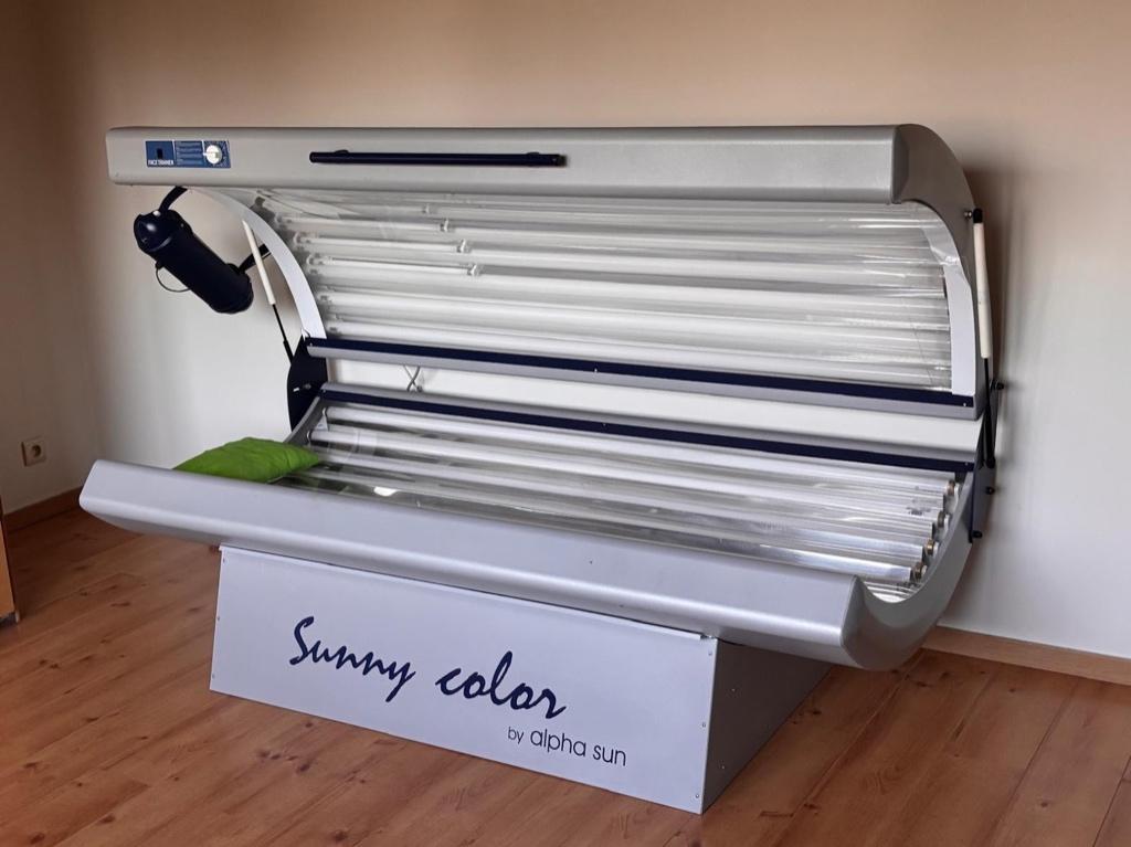 Zonnebank met gezichtsbruiner en ventilator, Elektronische apparatuur, Zonnebanken en Gezichtsbruiners, Ophalen, Zo goed als nieuw