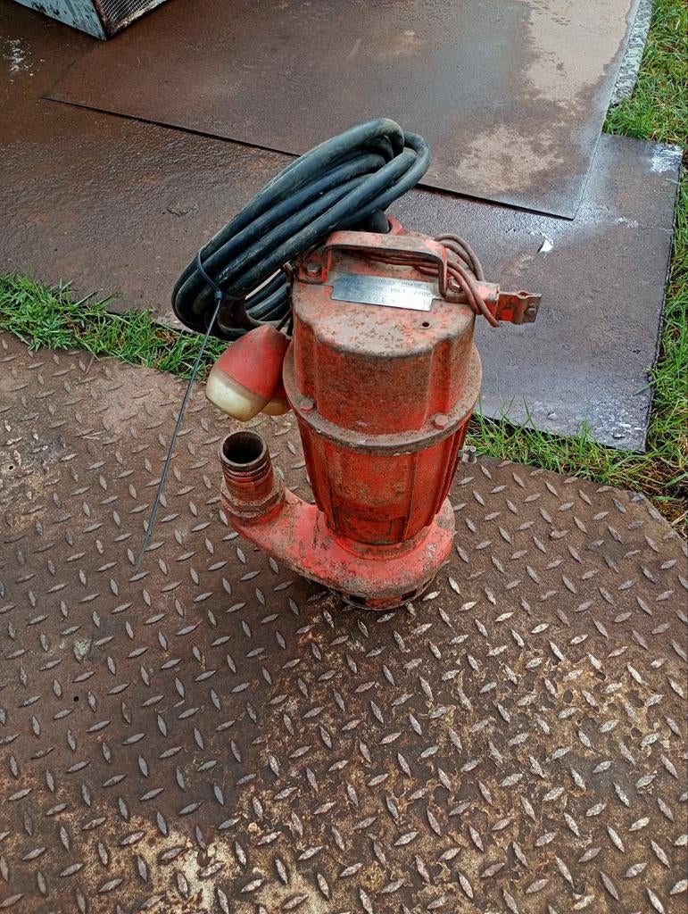 Dompelpomp professioneel 400 watt, Ophalen, Dompelpomp