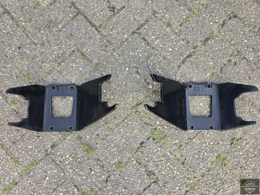 VW Tiguan 5NA 2016-2024 Trekhaak verstevigingsbeugel L+R 5NA, Gebruikt, Volkswagen, Volkswagen AG, Vw@volkswagen.de