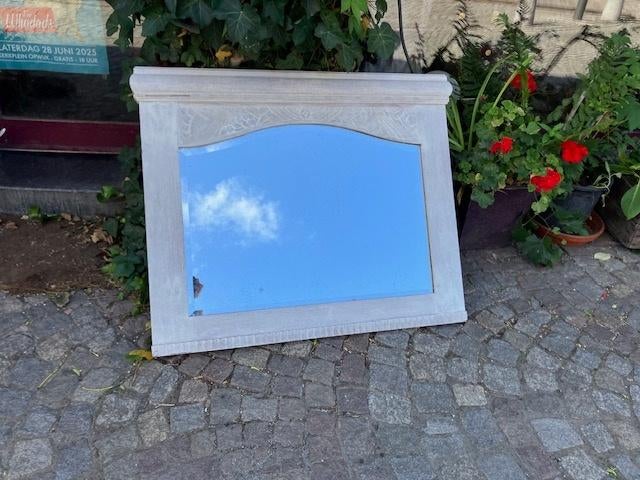 MIROIR ANCIEN AVEC CADRE EN BOIS DE 100 CM PAR 83 CM., Enlèvement ou Envoi, Rectangulaire, 50 à 100 cm, Moins de 100 cm