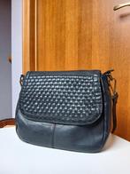 Leder tasje, Ophalen of Verzenden, Leer