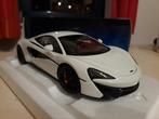 McLaren 570S Blanche 1/18 AUTOART Neuve, Hobby & Loisirs créatifs, Voitures miniatures | 1:18, Enlèvement ou Envoi, Neuf, Voiture