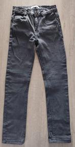 8 jaar oude broek, Kinderen en Baby's, Kinderkleding | Overige, Ophalen of Verzenden, Nieuw, Jongen