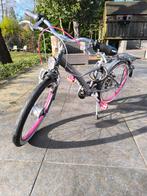 Meisjesfiets B'twin 20 inch, Fietsen en Brommers, Ophalen, Gebruikt, Versnellingen, Btwin