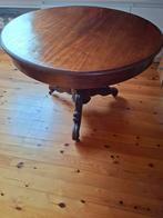 Antiek rond tafel, Ophalen