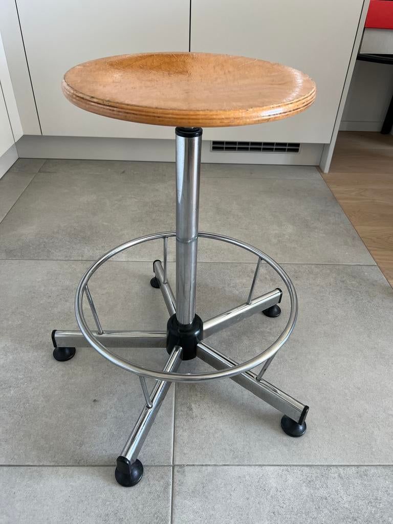 Vintage kruk in hoogte verstelbaar, Enlèvement, Réglable en hauteur, Utilisé, Bois
