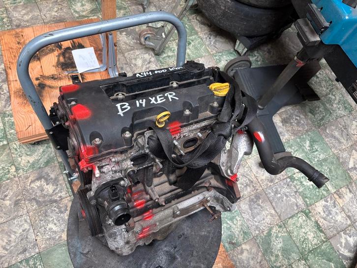 MOTEUR 1400 ESSENCE OPEL CORSA E, Auto-onderdelen, Motor en Toebehoren, Opel, Gebruikt, Ophalen