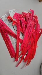 75 bracelets à paillettes, Tickets & Billets