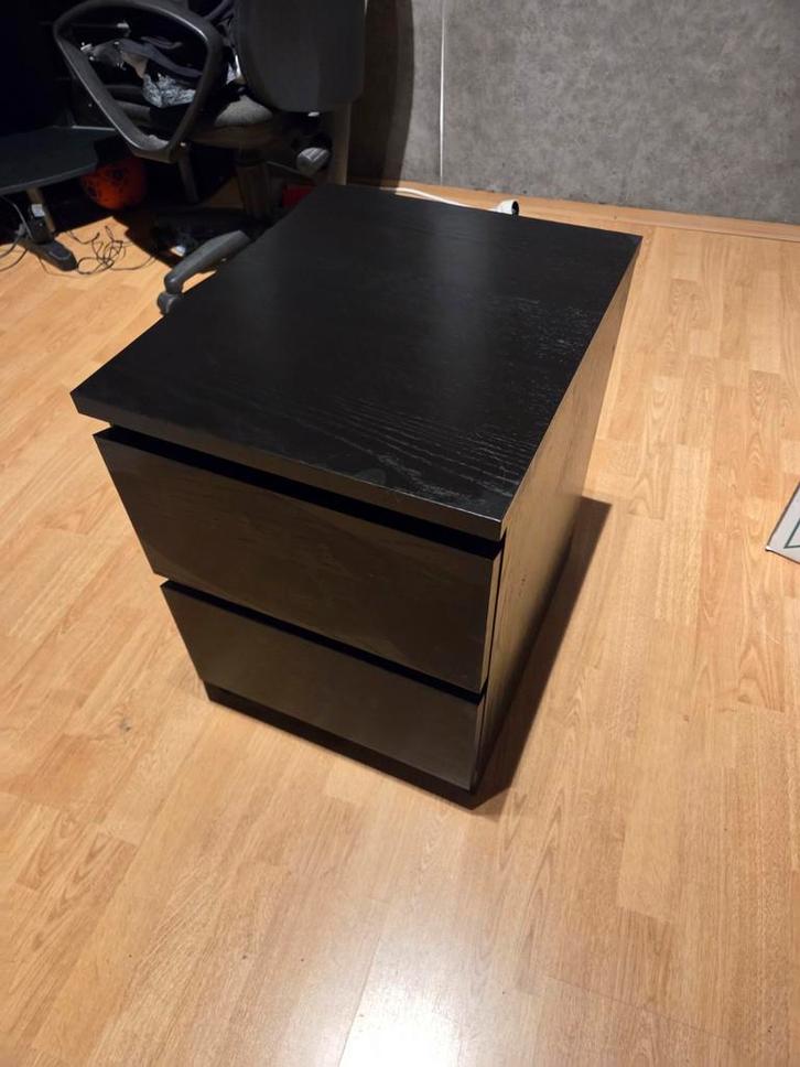 IKEA Nachtkastje (Zwart), Huis en Inrichting, Slaapkamer | Nachtkastjes, Zo goed als nieuw, Minder dan 55 cm, Minder dan 45 cm