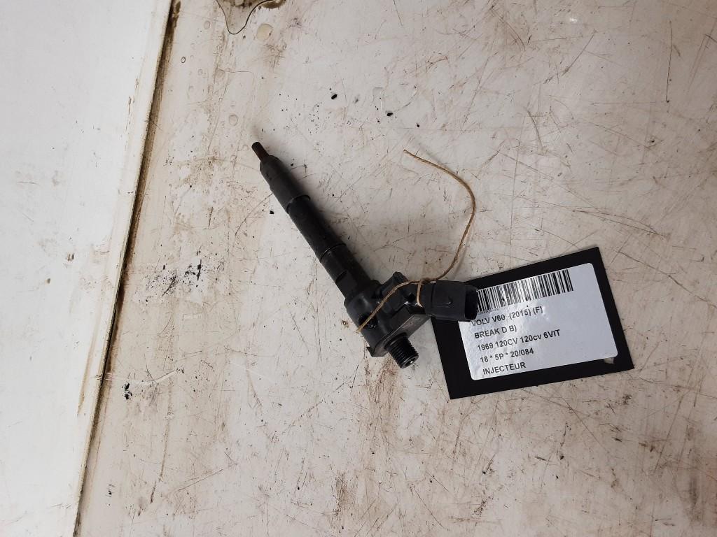 INJECTEUR Volvo V60 I (FW / GW) (VEA132370010CAA), Autos : Pièces & Accessoires, Utilisé, Volvo