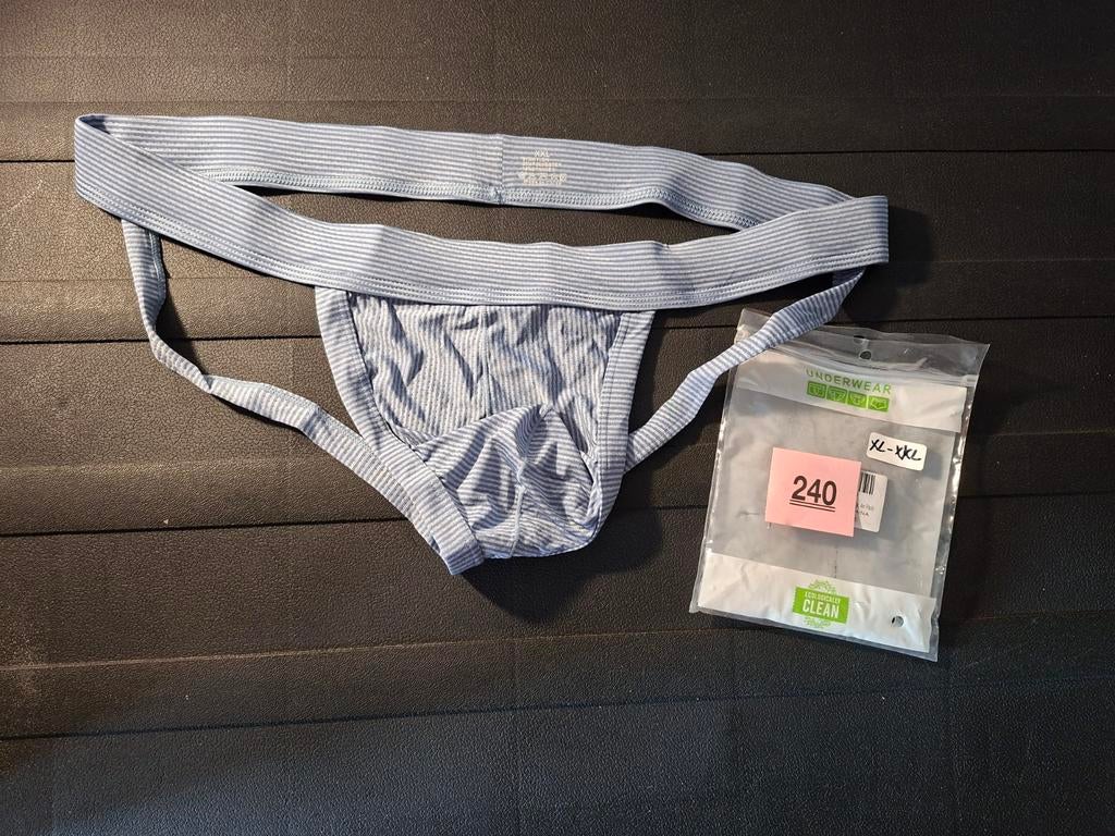 Grand jockstrap gris pour homme, Envoi