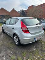 Hyundai i30 benzine, Autos, Hyundai, Argent ou Gris, Achat, Airbags, Boîte manuelle