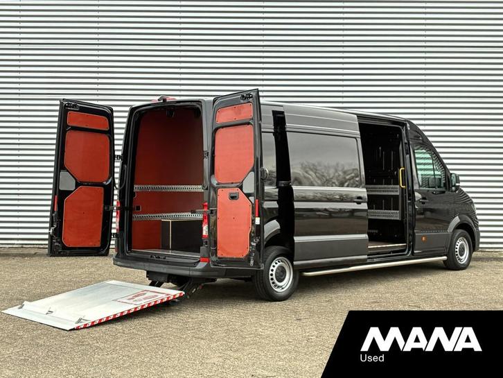 Volkswagen Crafter 35 2.0 TDI L4H3 Highline Laadklep Automaa, Auto's, Bestelwagens en Lichte vracht, Bedrijf, Te koop, ABS, Achteruitrijcamera