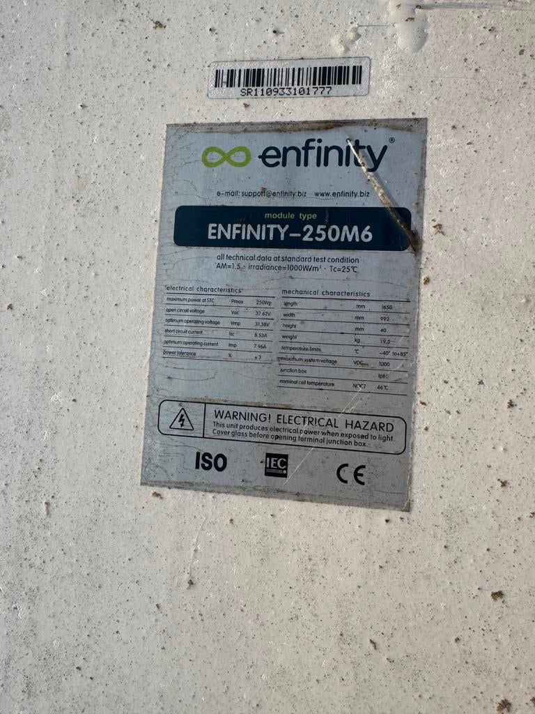 Panneaux photovoltaïque, Bricolage & Construction, Enlèvement, Utilisé, Panneau, 200 watts-crêtes ou plus