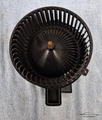 4M1820021B Audi A5 F5 A4 B9 Aanjager kachel ventilator., Gebruikt, -, -, -