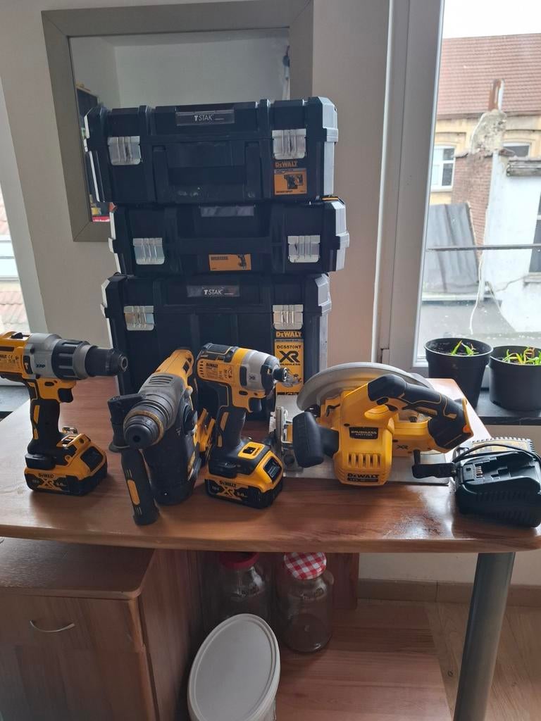 Dewalt-set., Ophalen