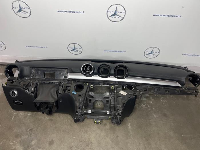 Dashboard van een Mercedes C-Klasse, Auto-onderdelen, Dashboard en Schakelaars, Mercedes-Benz, Gebruikt, 3 maanden garantie