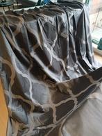 Overgordijnen, Ophalen