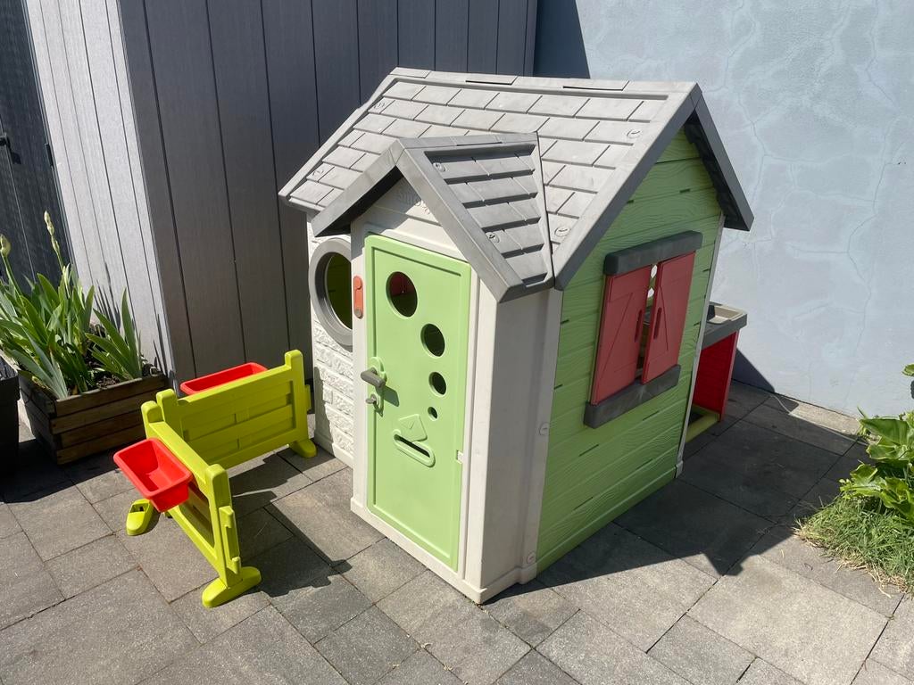 Maisonnette Smoby avec kitchenette et jardin, Enlèvement, Utilisé, Plastique