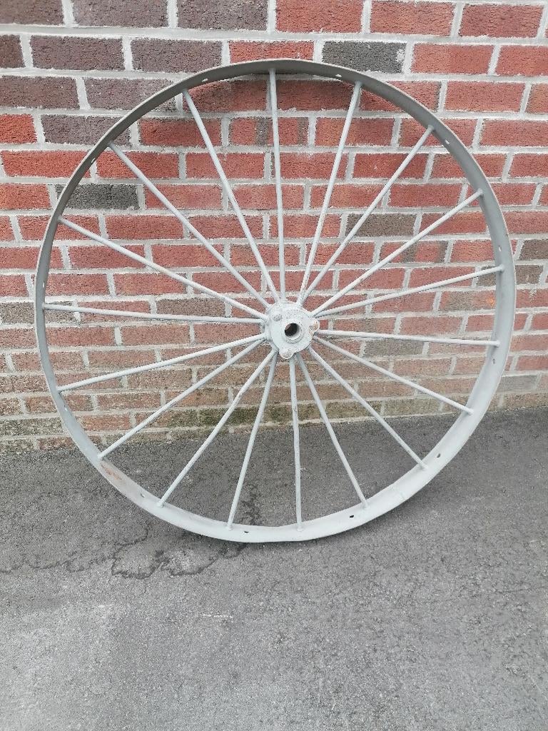 roue en fer, Antiquités & Art, Enlèvement