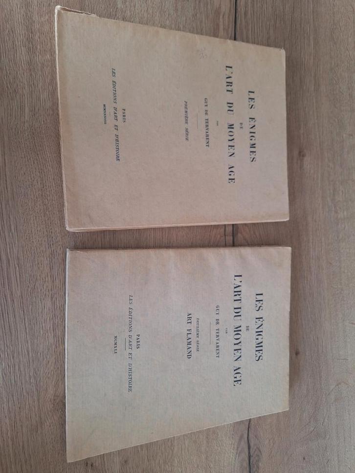 Les Énigmes de l'art du Moyen Age 1e 1938 en 2e boek 1946, Antiek en Kunst, Antiek | Boeken en Manuscripten, Ophalen