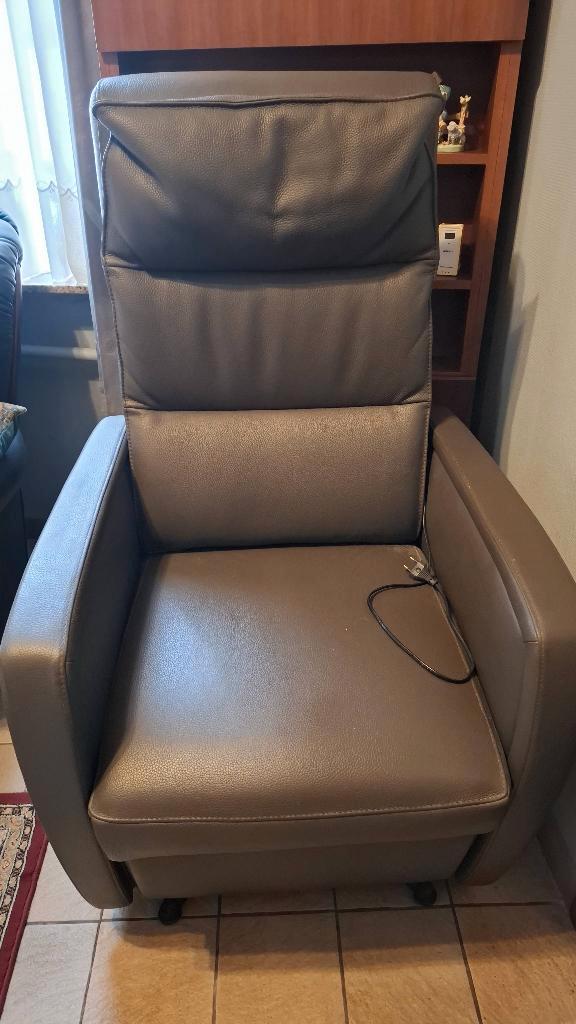 Zetel relax, Huis en Inrichting, Zetels | Zetels, Zo goed als nieuw, Rechte bank, Eenpersoons, Minder dan 150 cm, Leer, Ophalen