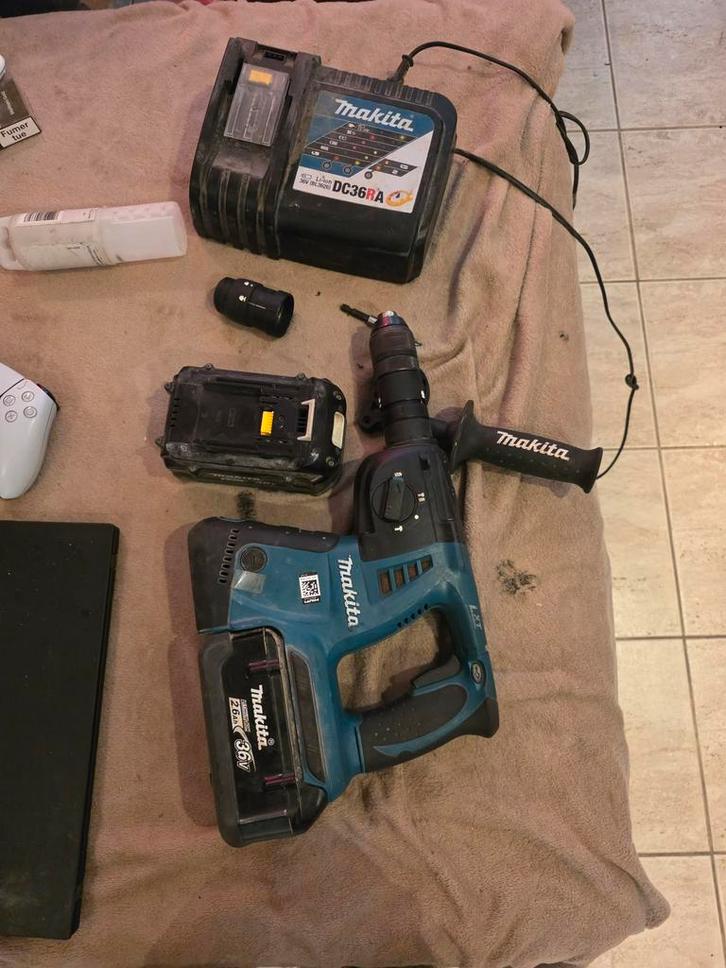 Makita 36v boorhamer, Doe-het-zelf en Bouw, Gereedschap | Machine-onderdelen en Toebehoren, Ophalen