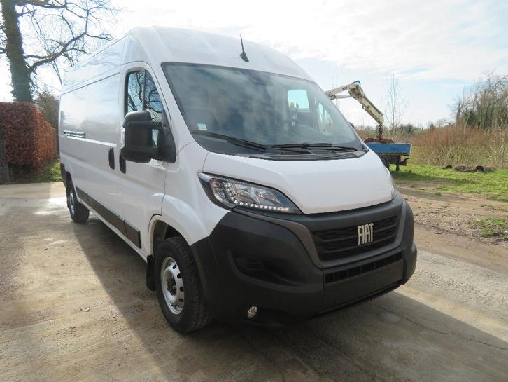 Fiat Ducato 2.2 Multijet - L3H2 - 2023 - €6d, Autos, Camionnettes & Utilitaires, Entreprise, Achat, ABS, Caméra de recul, Airbags