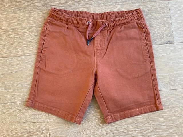 Roestbruine chino/bermuda Besties JBC 122 cm, Kinderen en Baby's, Kinderkleding | Maat 122, Zo goed als nieuw, Jongen, Broek, Ophalen of Verzenden