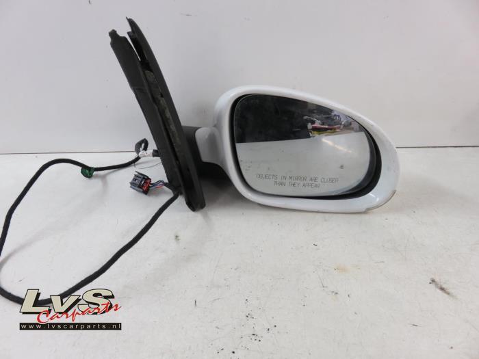 Rétroviseur extérieur droit d'un Volkswagen Golf, Autos : Pièces & Accessoires, Rétroviseurs, Volkswagen, Utilisé, 3 mois de garantie